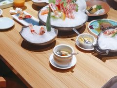 -花和海鲜自助(梅江店)