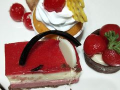 -亚马逊环球美食百汇(新城吾悦广场店)