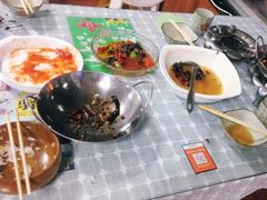 -天天向上素食餐厅(五台山店)