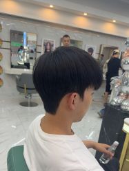 -秦·专注剪发