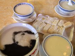 -周大娘牛乳(旧寨古村总店)