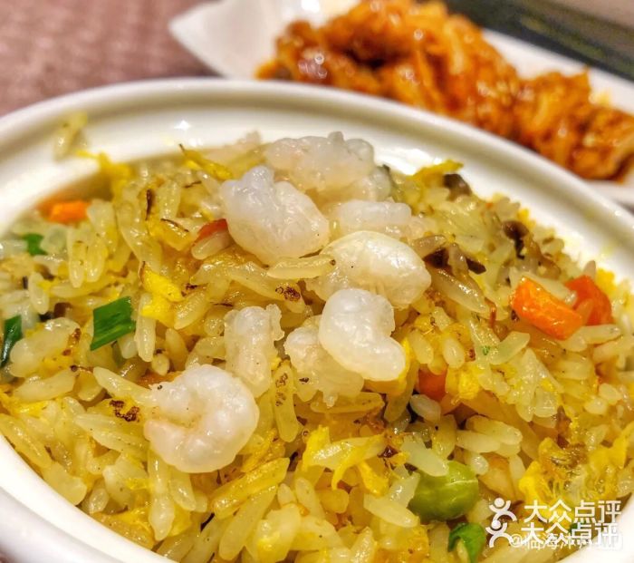 食為天·本地人爱吃的淮扬菜(瘦西湖店)扬州炒饭图片