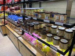 面包甜点陈列柜-长发西饼(临顿路店)