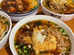 酸菜蒸肉粉-矮子粉店1985·长沙米粉(湘春路店)