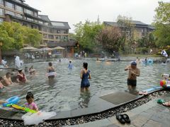 -御泉湾养生汤泉