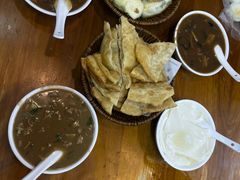 -穆彦华逍遥镇胡辣汤(岗坡路店)