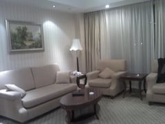 2012-10-01_19-05-40_308-美泉宫饭店