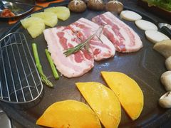 -彭妈家•韩国烤肉料理(张杨路店)