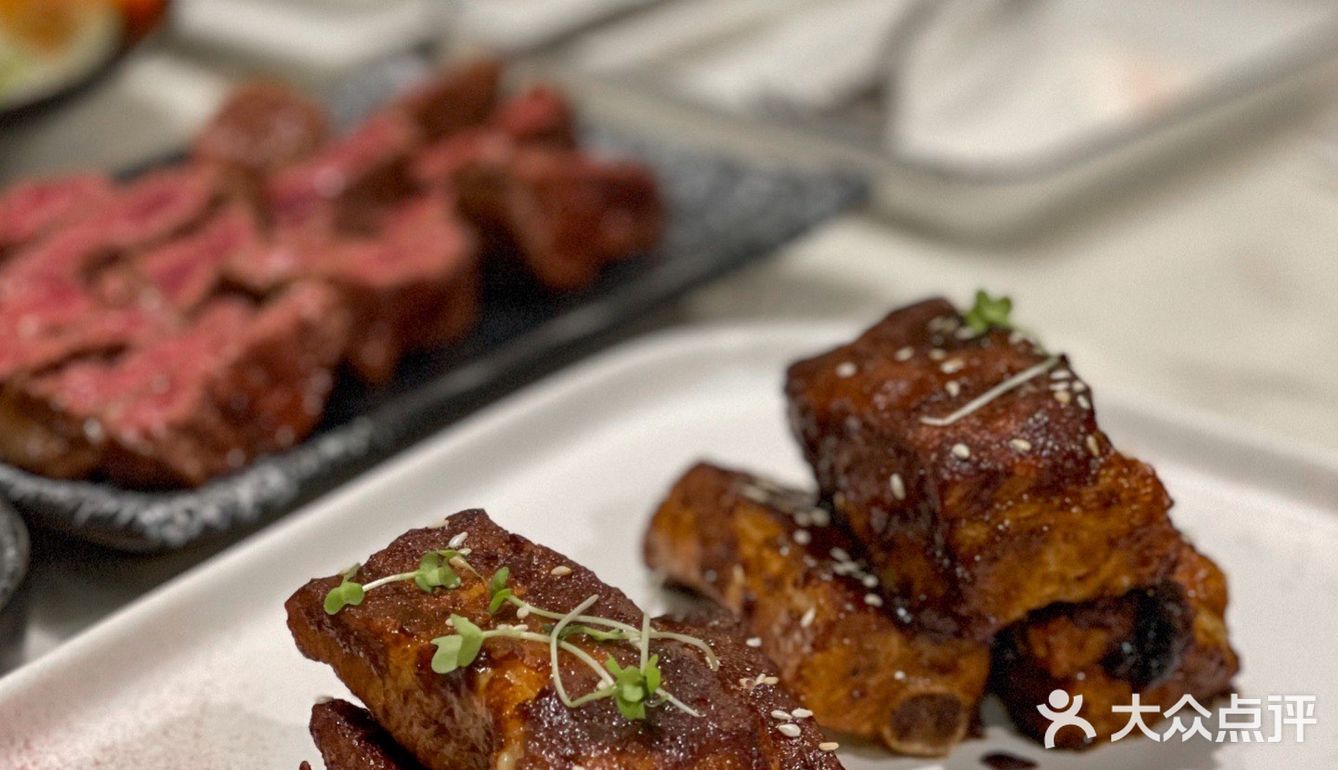 广州 | ABC首创分段式石烧牛扒🥩五成熟玫瑰色一口沉醉🤤