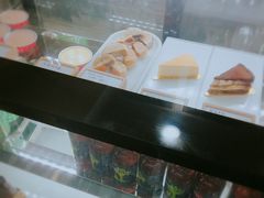 -留白咖啡(人民巷八号大院店)