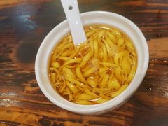 -蚝美人·生蚝海鲜烧烤(茶花园店)