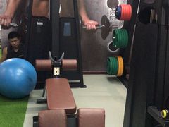 -征成健身连锁私教工作室(九公里店)