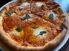 -WOLFGANG PUCK KITCHEN & BAR(迪士尼小镇店)
