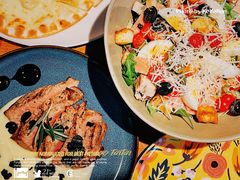 -JINNS锦时 steak&pizza(浸信会礼拜堂旧址店)