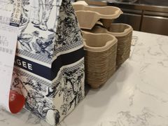-霸王茶姬(南强街店)