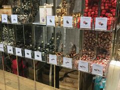 -VENCHI 闻绮(北京国贸商城店)