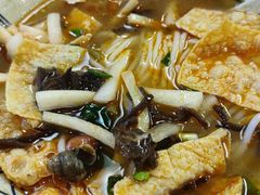 -螺阿牛柳州螺蛳粉·特色煲仔饭