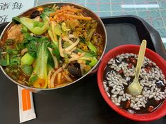 -红鼻子桂林米粉(金唐新光界店)