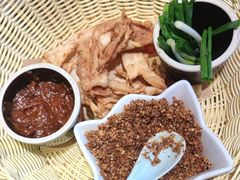 -鲁菜根·泰山菜(普照店)