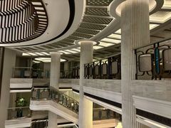 -浅深(世茂滨江精品店)