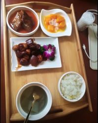 -卓玥国际月子会所(罗山路店)