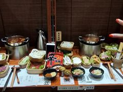 -独食火锅·半米屋台(直营总店)