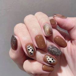 -悦指间美甲美睫