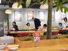 大堂-红荔村肠粉(龙华地铁站店)