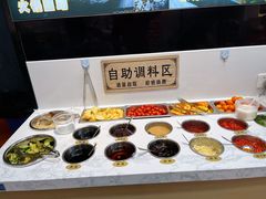 -骨大叔酱大骨自助火锅(东街口店)