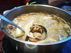 -野菌皇海景野生菌火锅(滨海大道店)