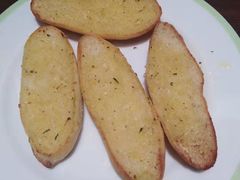 蒜香面包-萨莉亚意式餐厅(杭州滨江天街店)