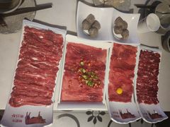 -潮牛壹号鲜牛肉火锅(新亚太店)