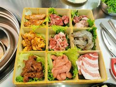 爱情九宫格-英雄故事地摊烤肉(马驹桥店)