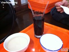 宫廷奶酪&nbsp;杏仁豆腐&nbsp;酸梅汤-奶酪魏(牛街总店)