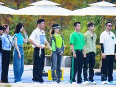 -饮湖威士忌鸡尾酒吧