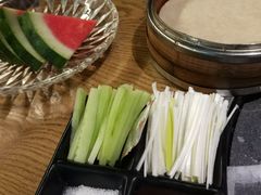 -三人行骨头王火锅(长寿店)
