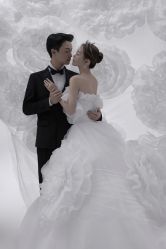 -喜爱高定婚纱摄影