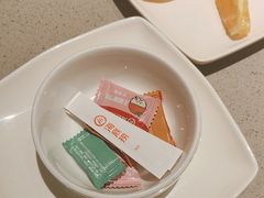 -海底捞火锅(高新万达店)