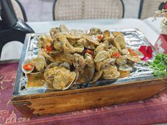 -刘姐啤酒鱼民族演艺餐厅(西街总店)