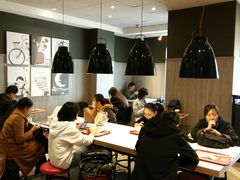 大堂-肯德基(珠峰店)