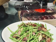 -莲餐厅·湖北菜·潜江小龙虾店(愚园路店)