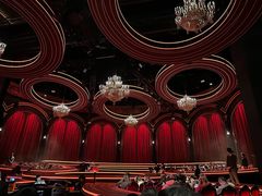 -交通银行前滩31演艺中心