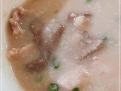 -洲心明记烧肉大粥(总店)