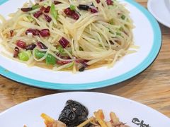 -百味地锅鸡(铜山路店)