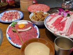 -萍姐火锅·公路夜市(武汉首店)