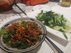 小炒牛肉-丹江口渔村·湘味厨房(桃园店)