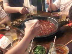 -黄潇洒老火锅(九眼桥宏济巷店)