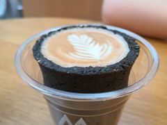 -M Stand(上海人民广场来福士店)