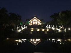 -亚龙湾喜来登·美景台大堂吧
