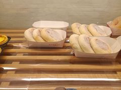 白雪奶黄面包-85度C(上海广元店)